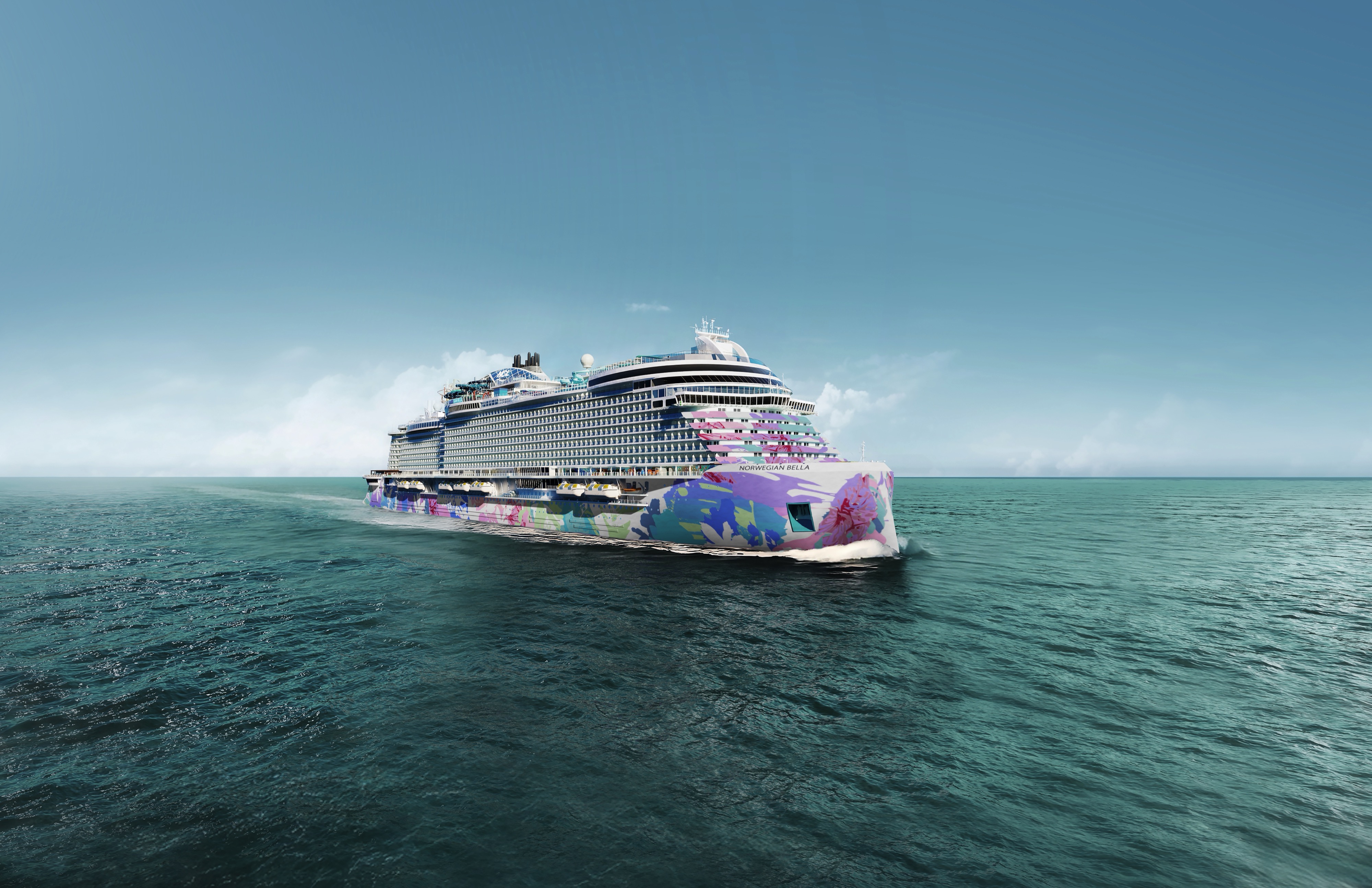 Norwegian Bella: Ship exterior